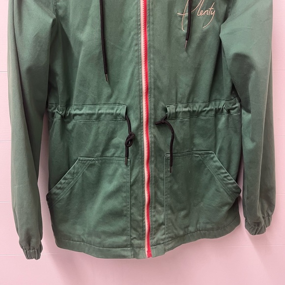 PLENTY ladies small hooded jacket - Picture 5 of 6